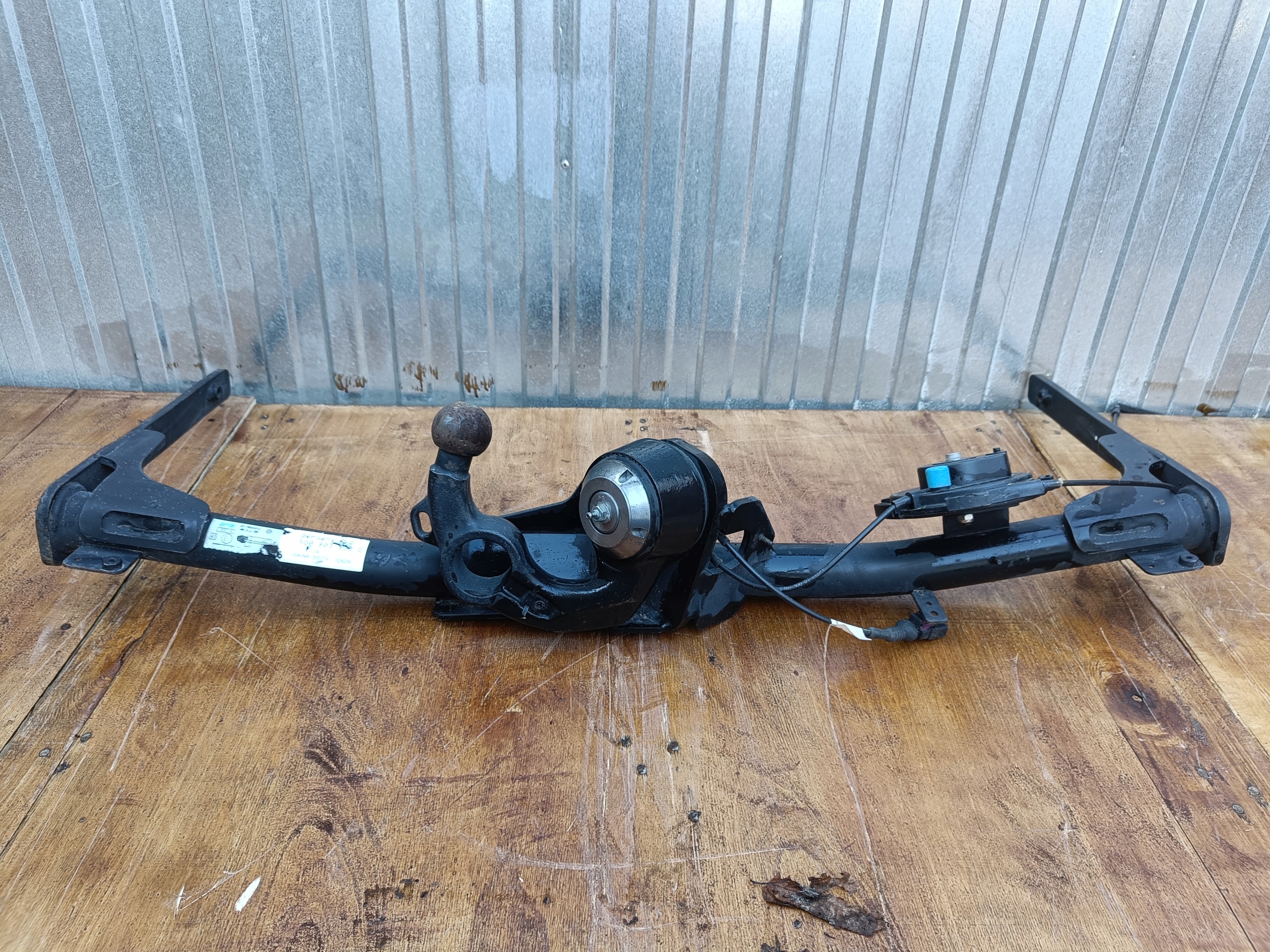 VW GOLF VII 7 5G0 hak holowniczy ORIS 5G0803880G