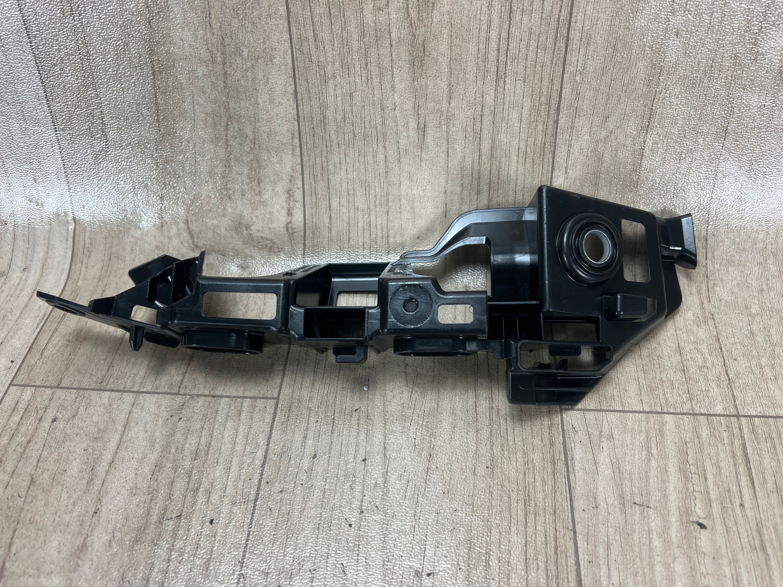 VW GOLF VII 5G 5G0 ślizg zderzaka przód przednie prawe 5G0807184A