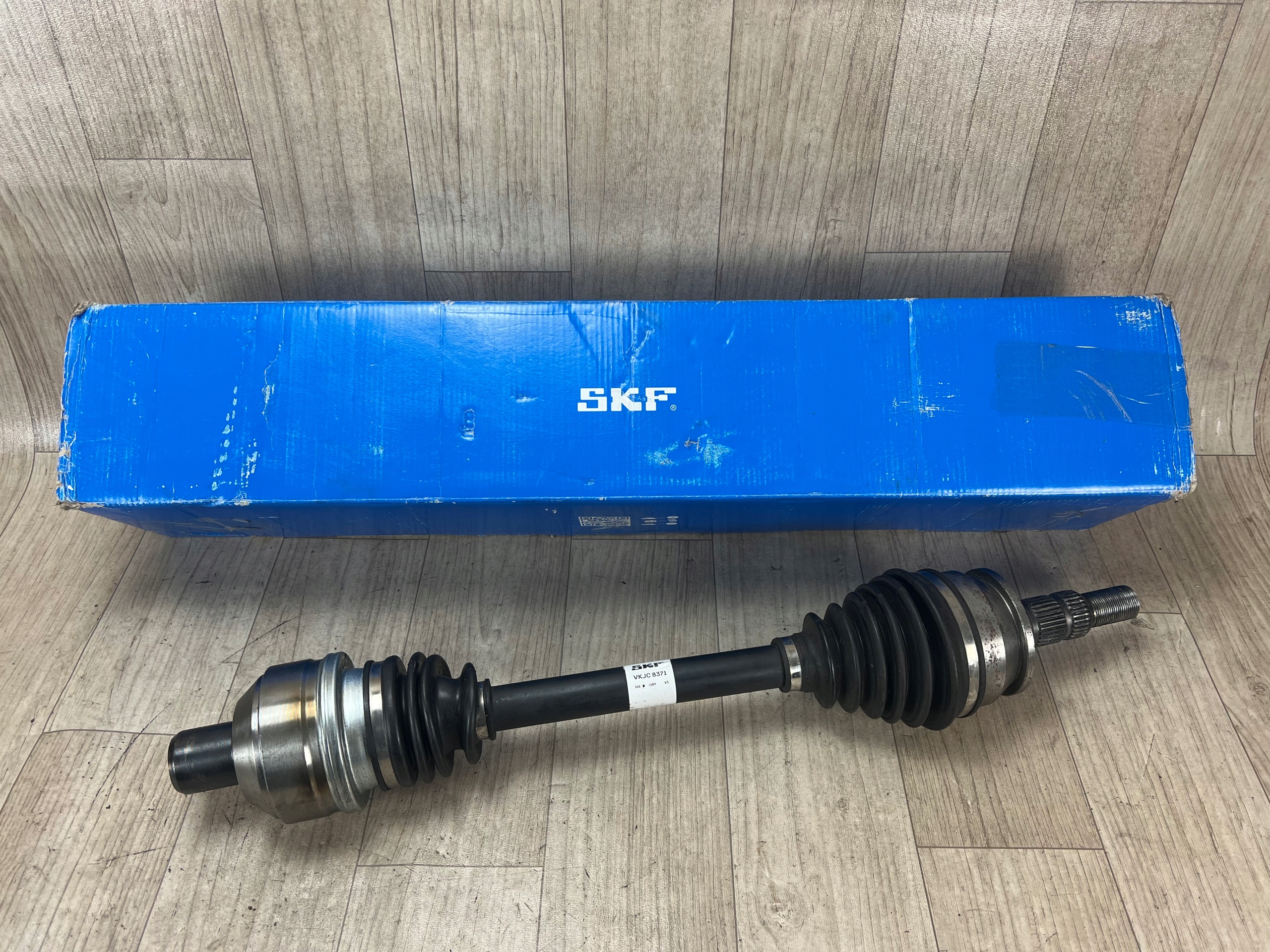 OPEL INSIGNIA A SKF półoś przód przedni prawa VKJC8371