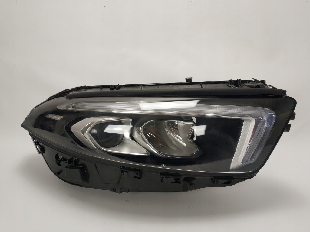 MERCEDES CLA W118 lampa FULL LED przednia prawa