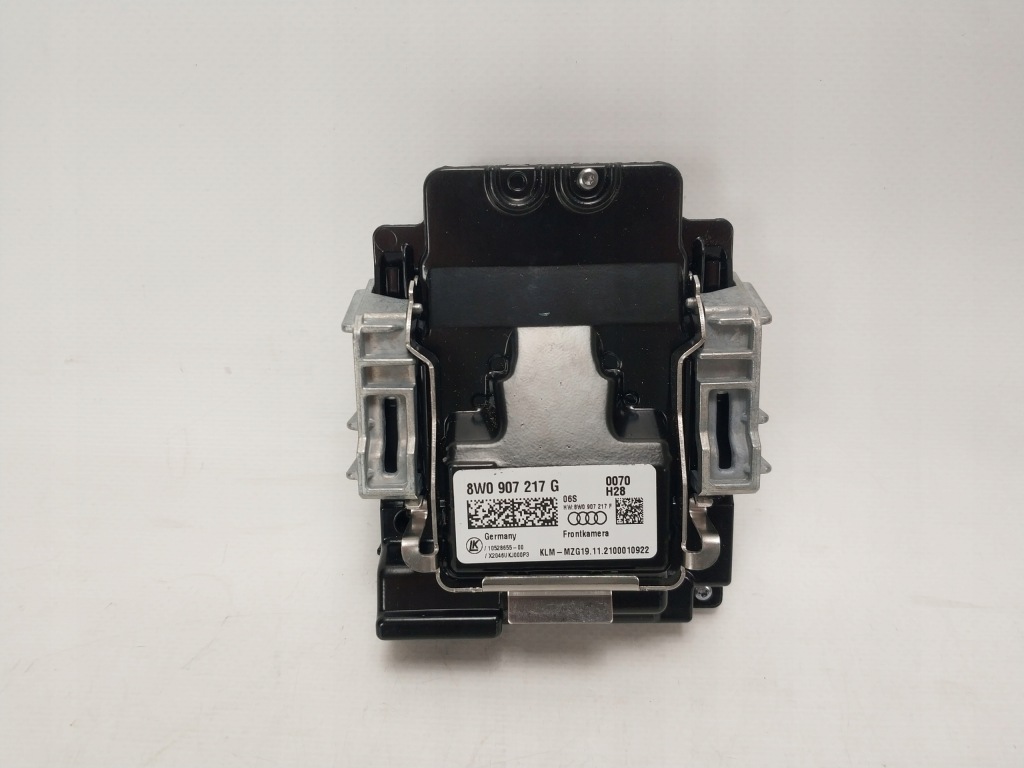 AUDI A4 A5 8W0 kamera szyby asystent zmiany pasa 8W0907217G