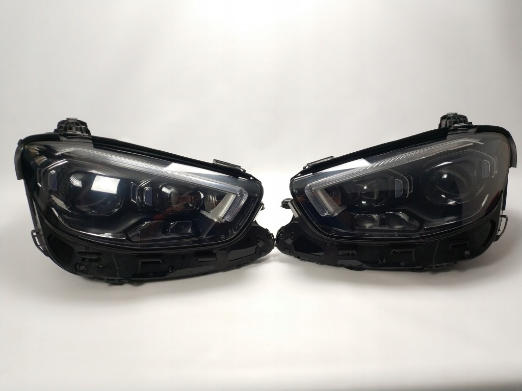 MERCEDES W213 LIFT lampy przednie MULTIBEAM. K-ce