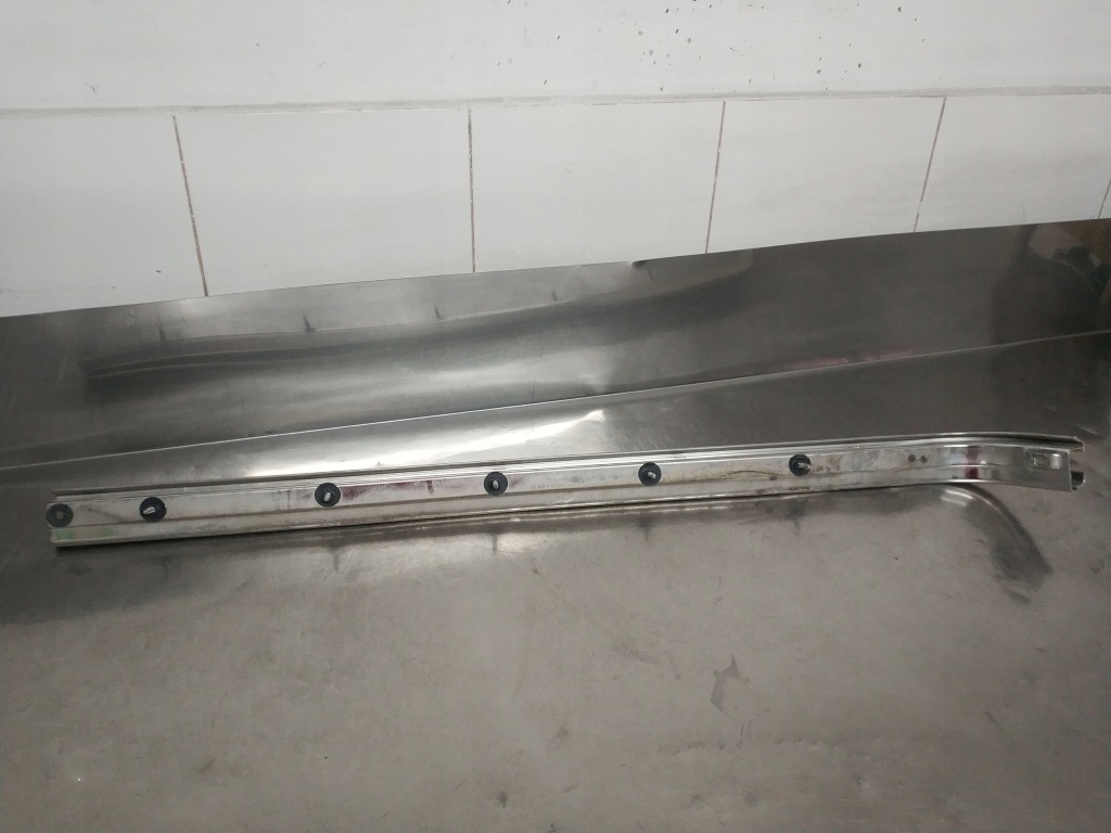 FORD TRANSIT COUSTOM prowadnica szyna drzwi